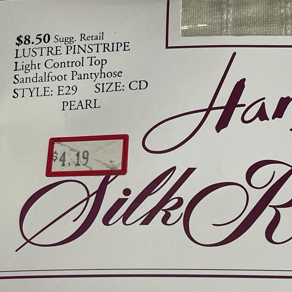 Hanes Silk Reflections Limited Edition Lustre Pinstrip Sz CD Pearl Light Control